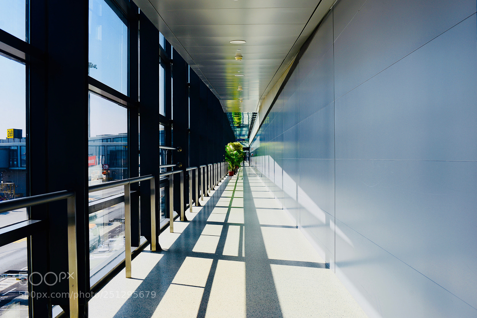 Nikon D610 sample photo. 走廊 photography