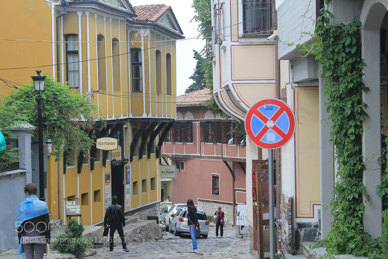 Canon EF-S 18-55mm F3.5-5.6 IS sample photo. Oldest european city plovdiv photography