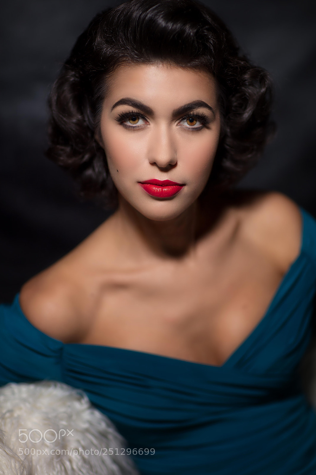 Canon EOS 5DS R sample photo. Vintage yulia. photography