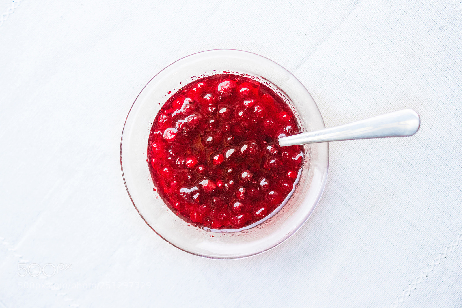 Canon EOS 650D (EOS Rebel T4i / EOS Kiss X6i) sample photo. Berry jam in a photography