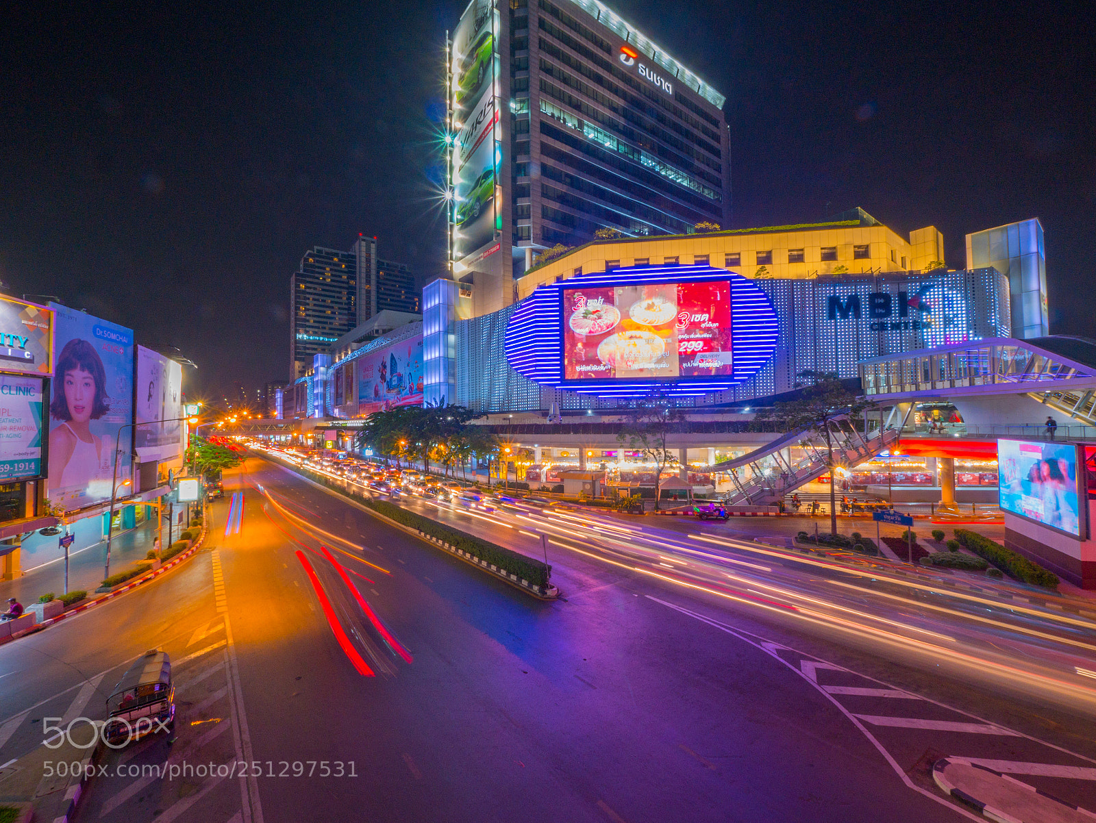 Panasonic Lumix DMC-GX7 sample photo. Bangkok photography