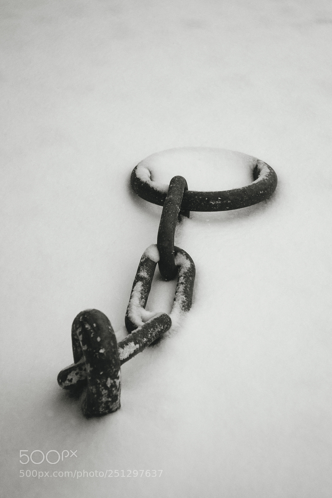 Fujifilm X-E1 sample photo. Frozen chains photography