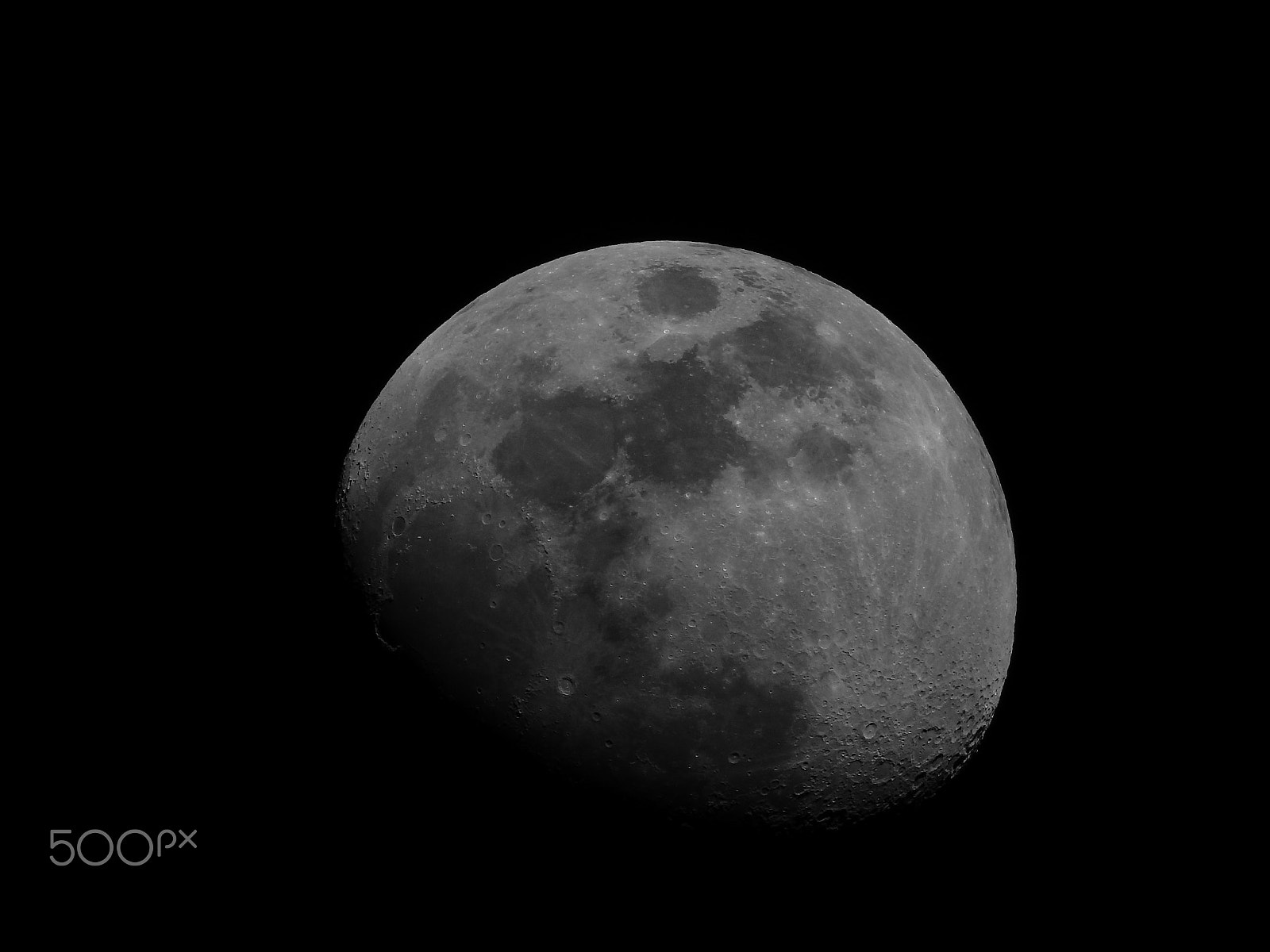 Nikon COOLPIX P900s sample photo. A waxing moon photography