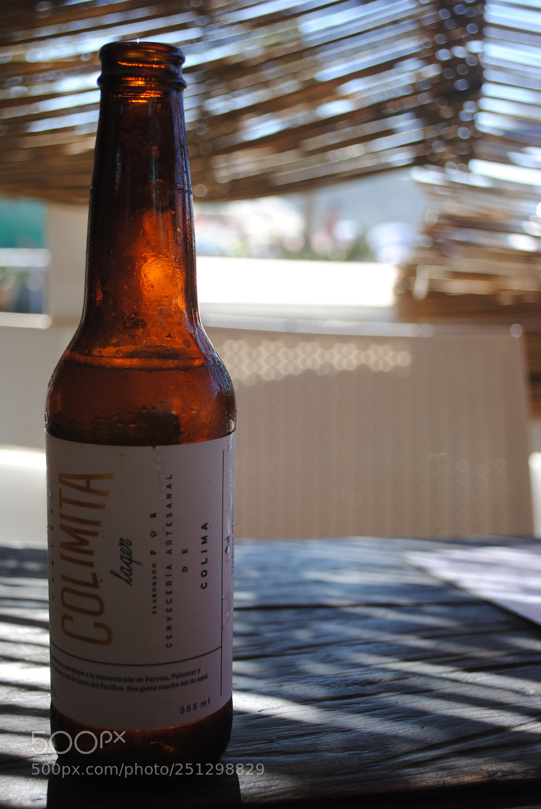 Nikon D3000 sample photo. Cerveza y playa photography
