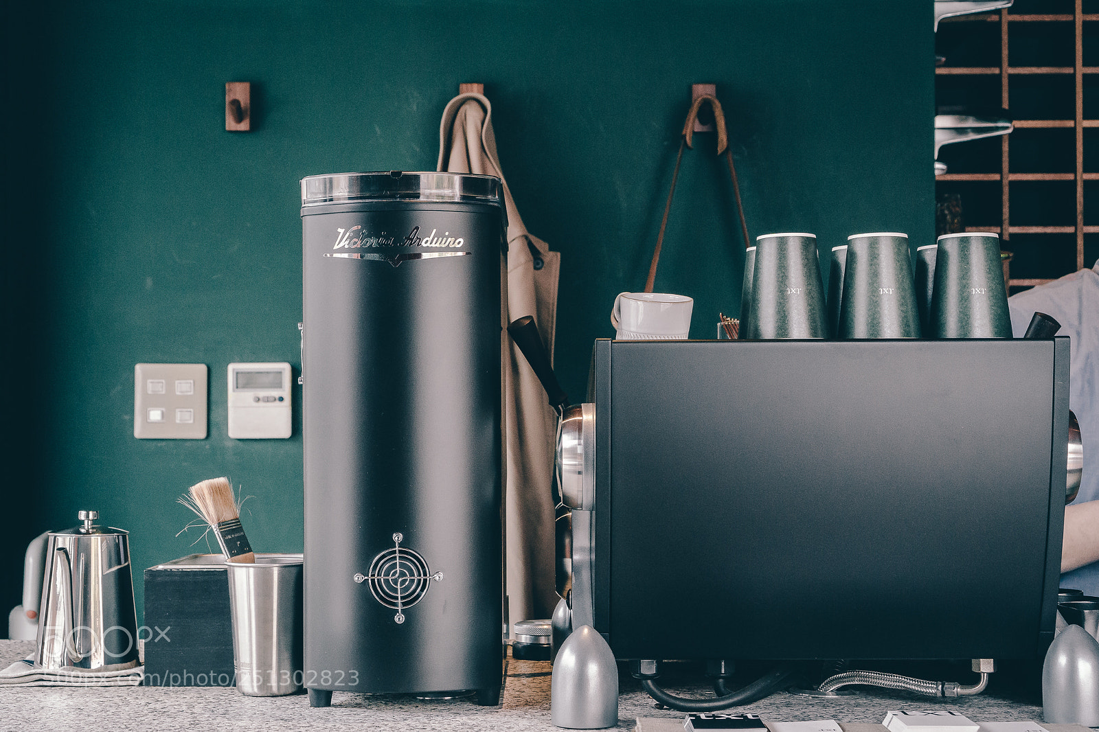 Sony a6000 sample photo. Seoul coffee shop photography