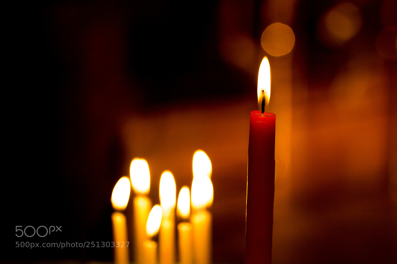 Canon EOS 550D (EOS Rebel T2i / EOS Kiss X4) sample photo. Candle in the red photography