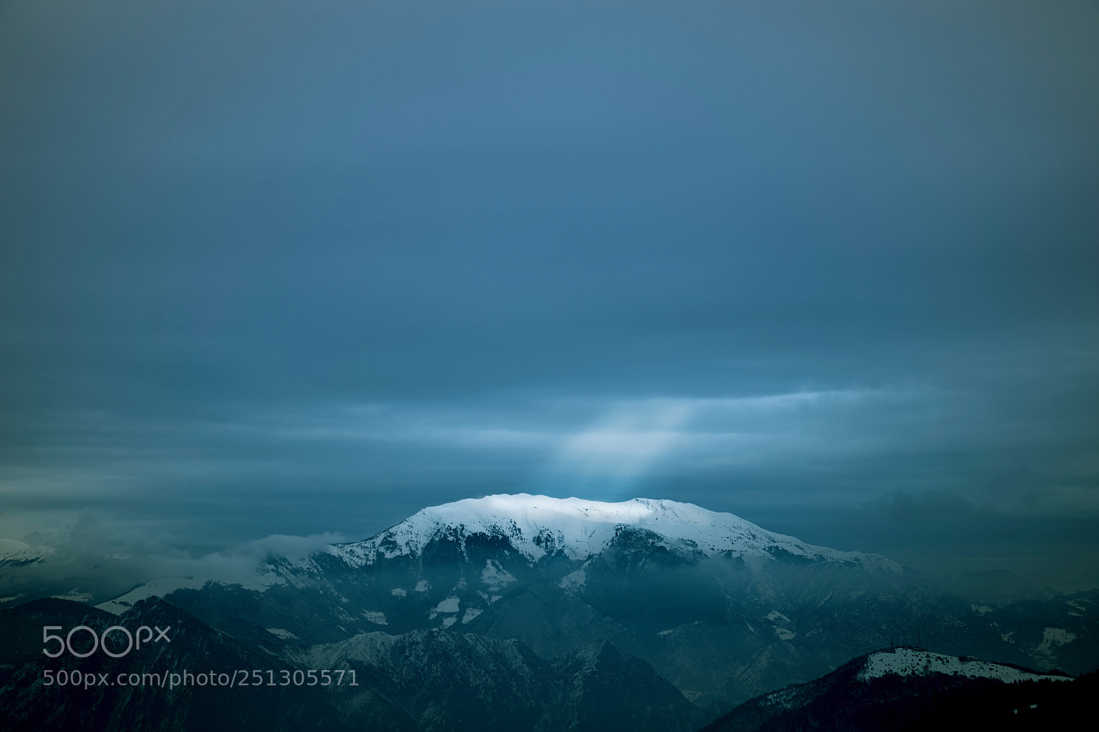 Canon EOS 6D Mark II sample photo. Monte guglielmo photography