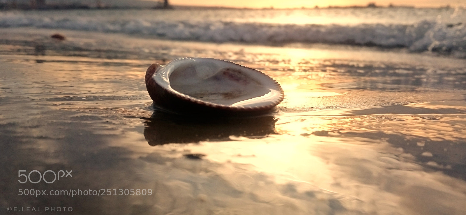 Sony Xperia Z2 sample photo. The beach.  algeciras bay photography