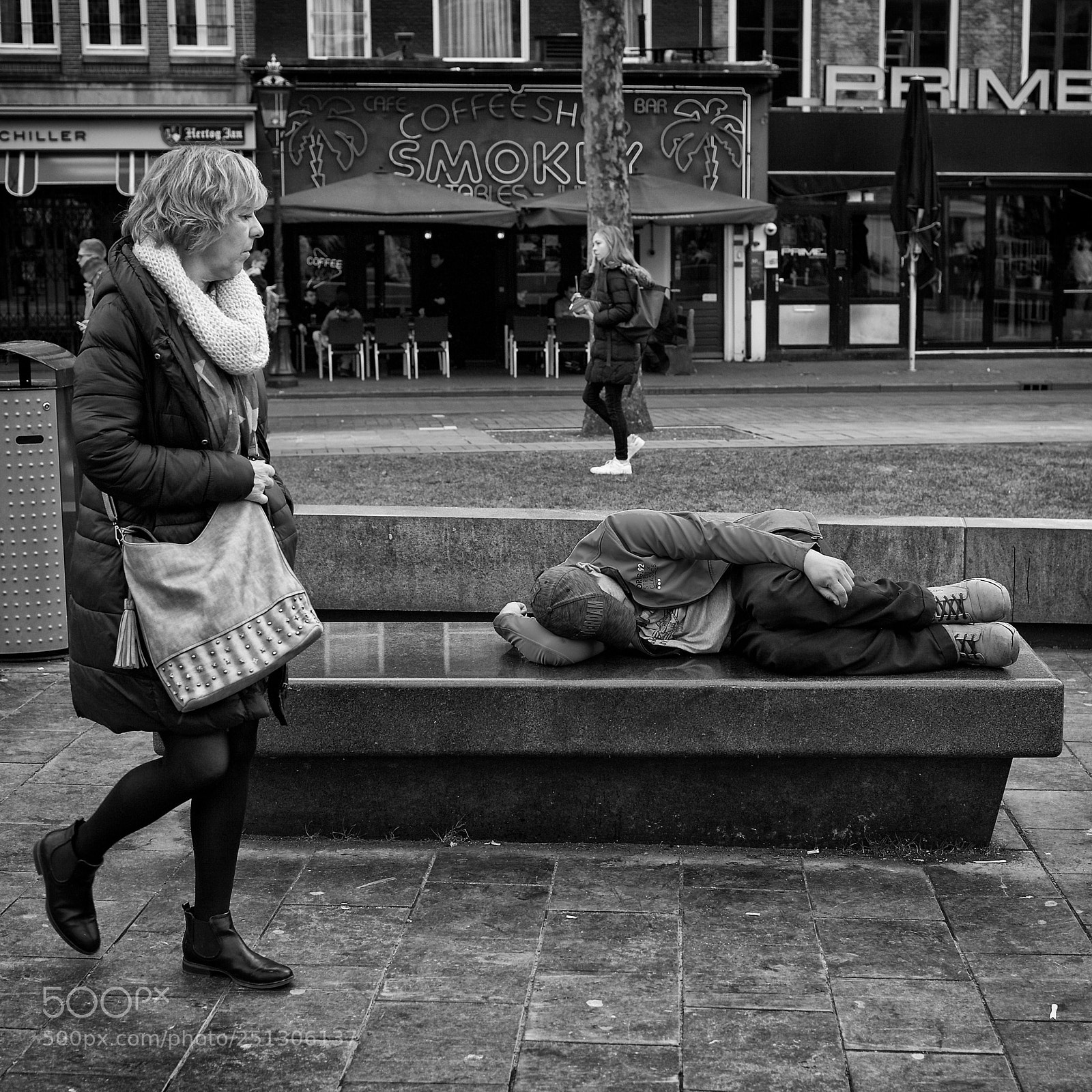 Canon EOS 5D Mark II sample photo. Amsterdam streetlife photography