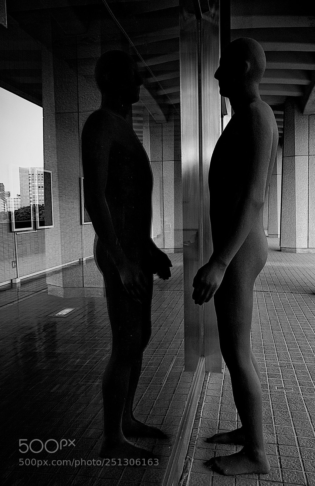 Canon EOS 100D (EOS Rebel SL1 / EOS Kiss X7) sample photo. Moma tokyo photography