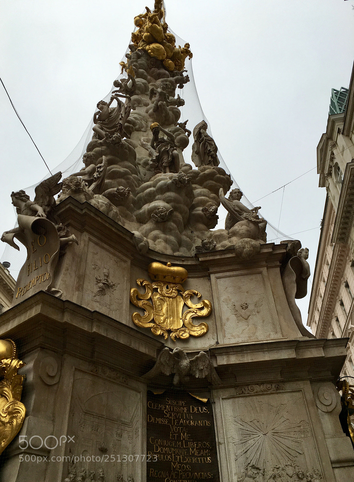 Apple iPhone 6s sample photo. Town statue of vienna photography