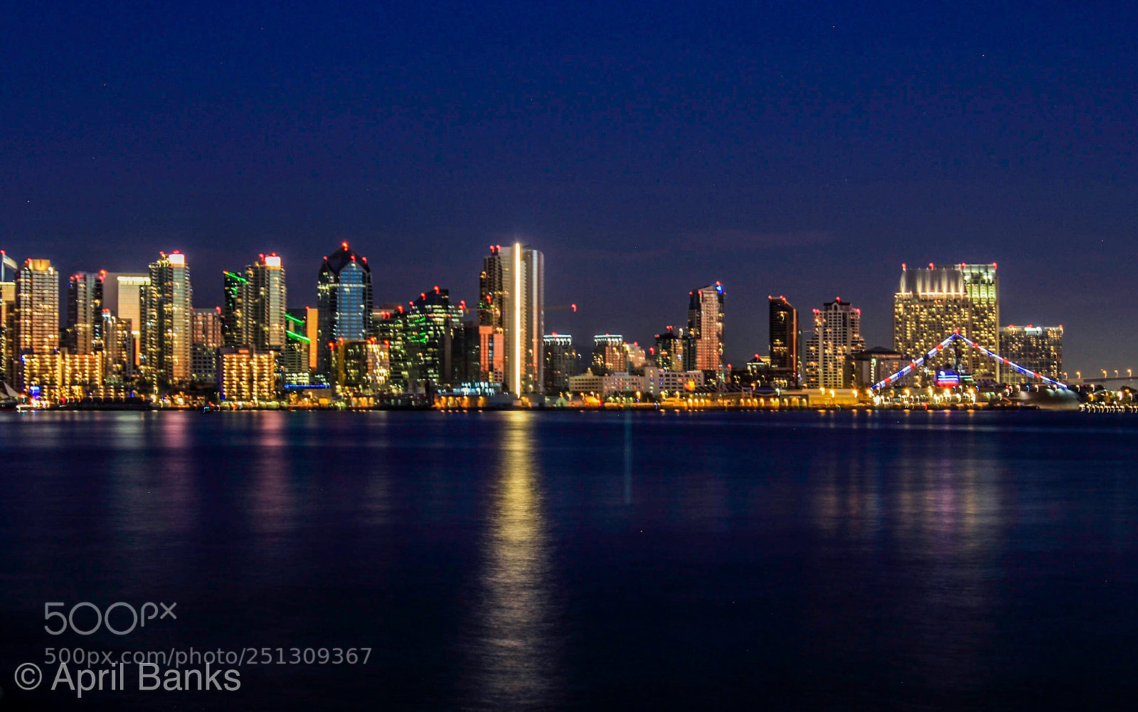 Canon EOS 600D (Rebel EOS T3i / EOS Kiss X5) sample photo. Night in the city photography