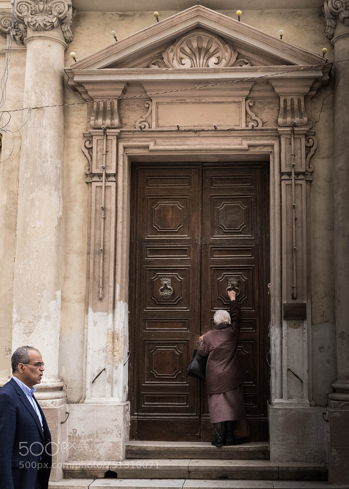 Fujifilm X-Pro2 sample photo. A knock at the photography