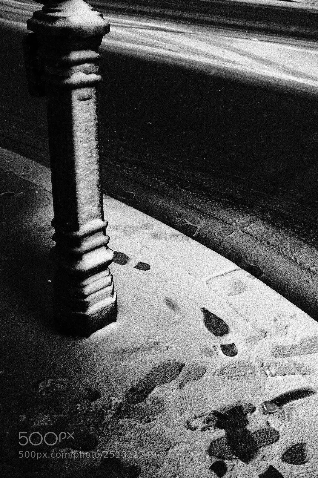 Fujifilm X-Pro2 sample photo. Cold in paris photography