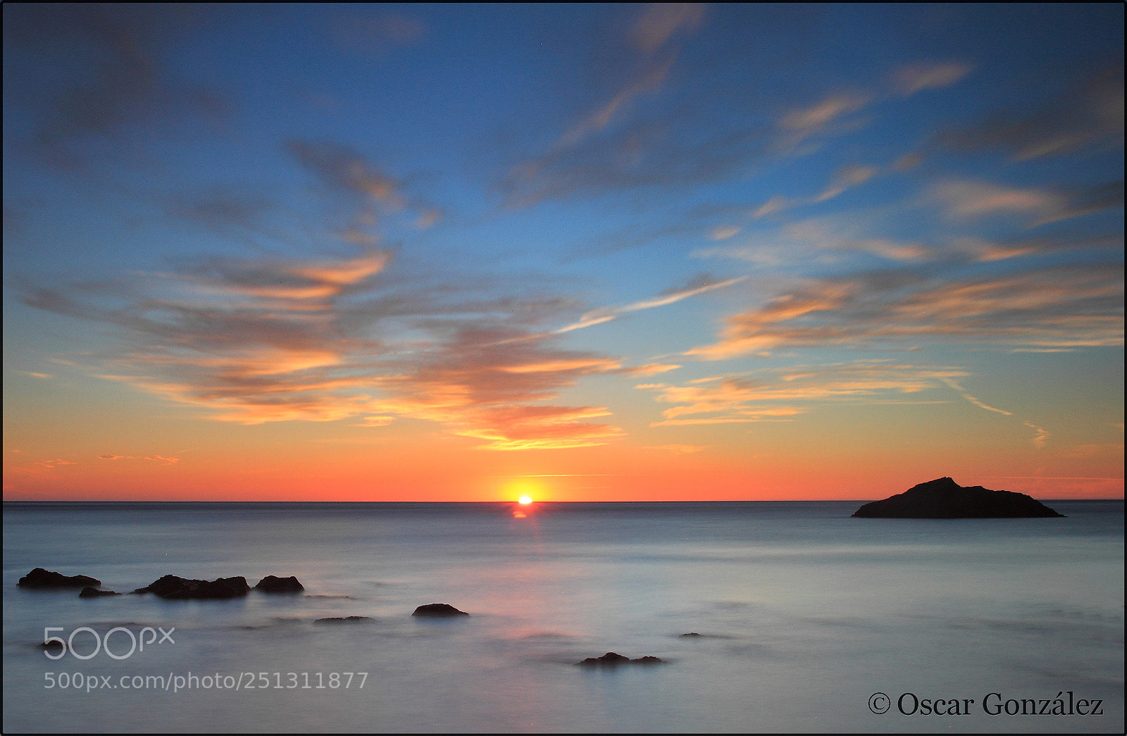 Canon EOS 7D + Canon EF 17-40mm F4L USM sample photo. En compa a de photography