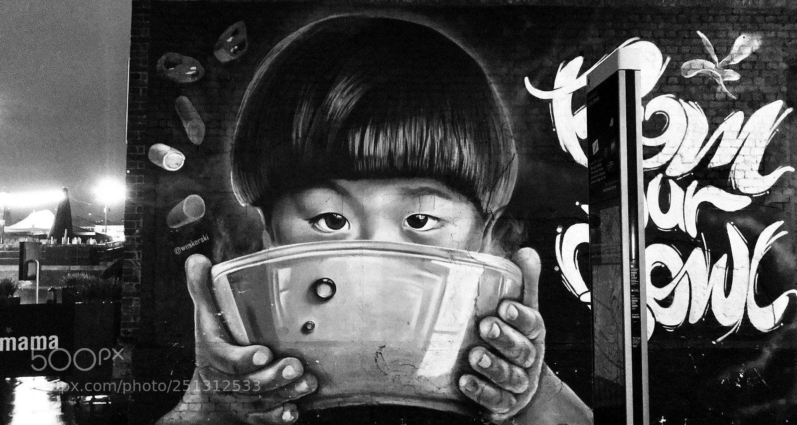 Apple iPhone 7 Plus sample photo. Graffiti photography