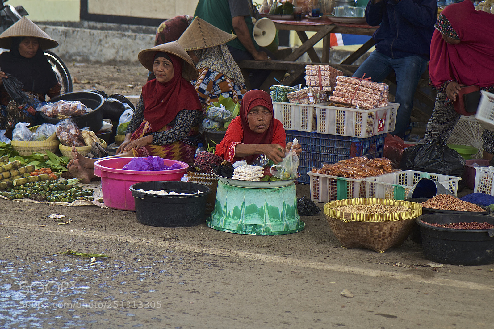 Canon EOS 7D sample photo. Lombok market photography