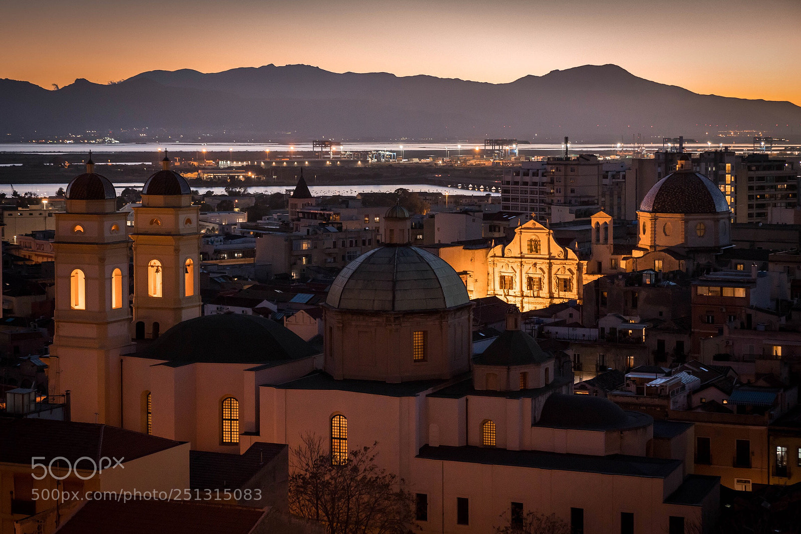 Sony a7R III sample photo. Cagliari evening  photography