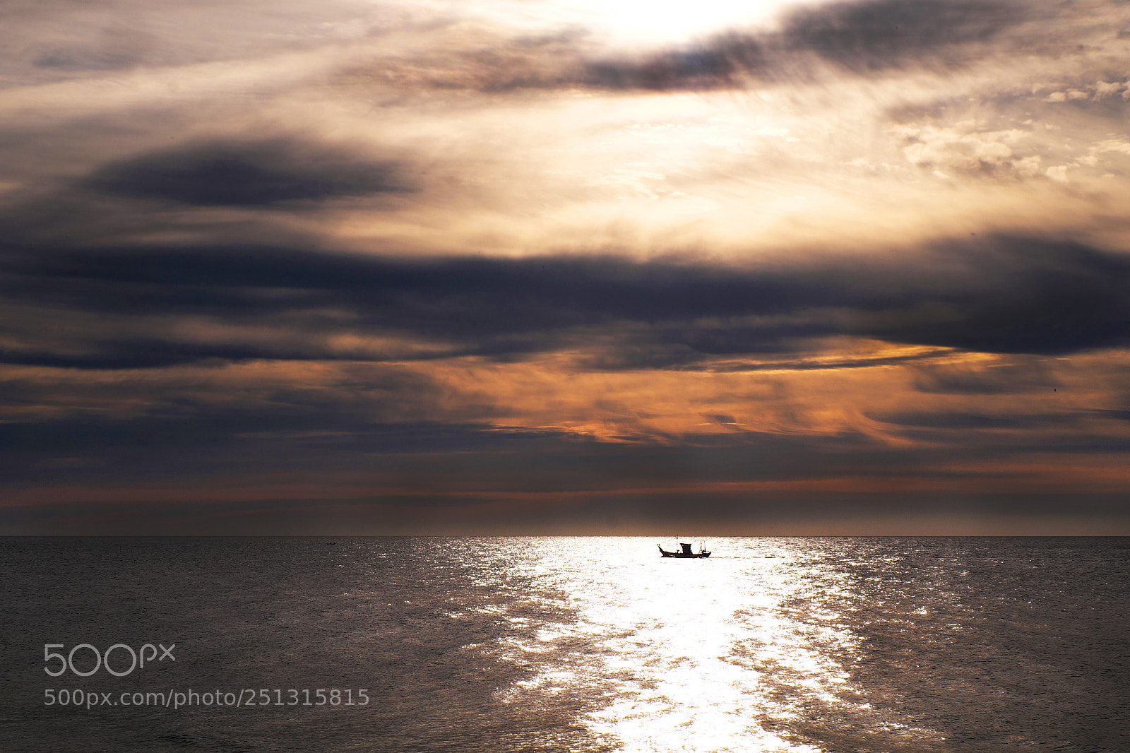 Fujifilm X-M1 sample photo. Little boat photography