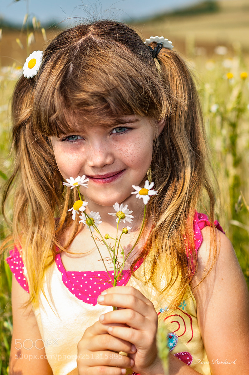 Nikon D70s sample photo. Portrait of young girl photography