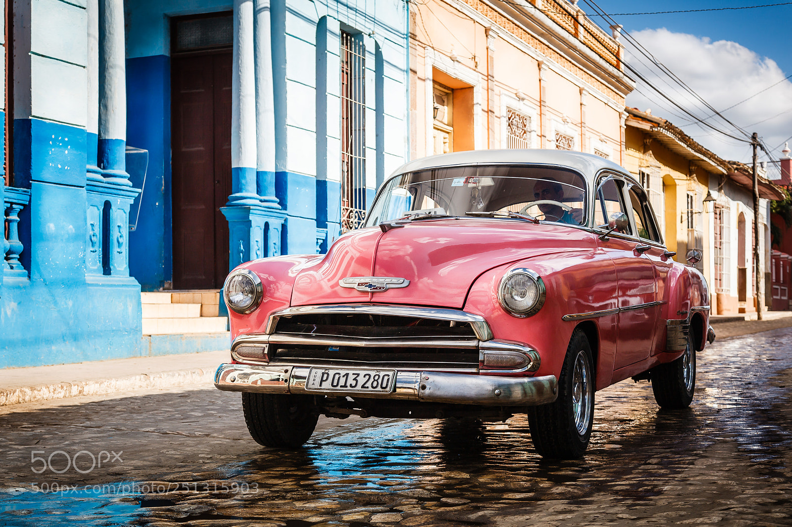 Canon EOS 5D Mark II sample photo. Cuba – trinidad taxi #2 photography