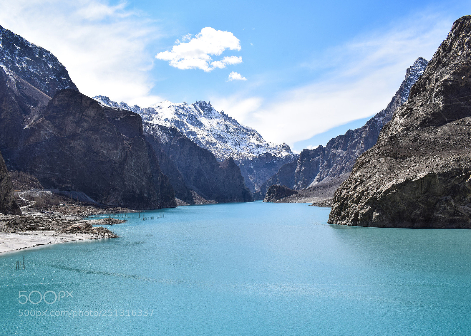 Nikon D5300 sample photo. Attabad lake photography
