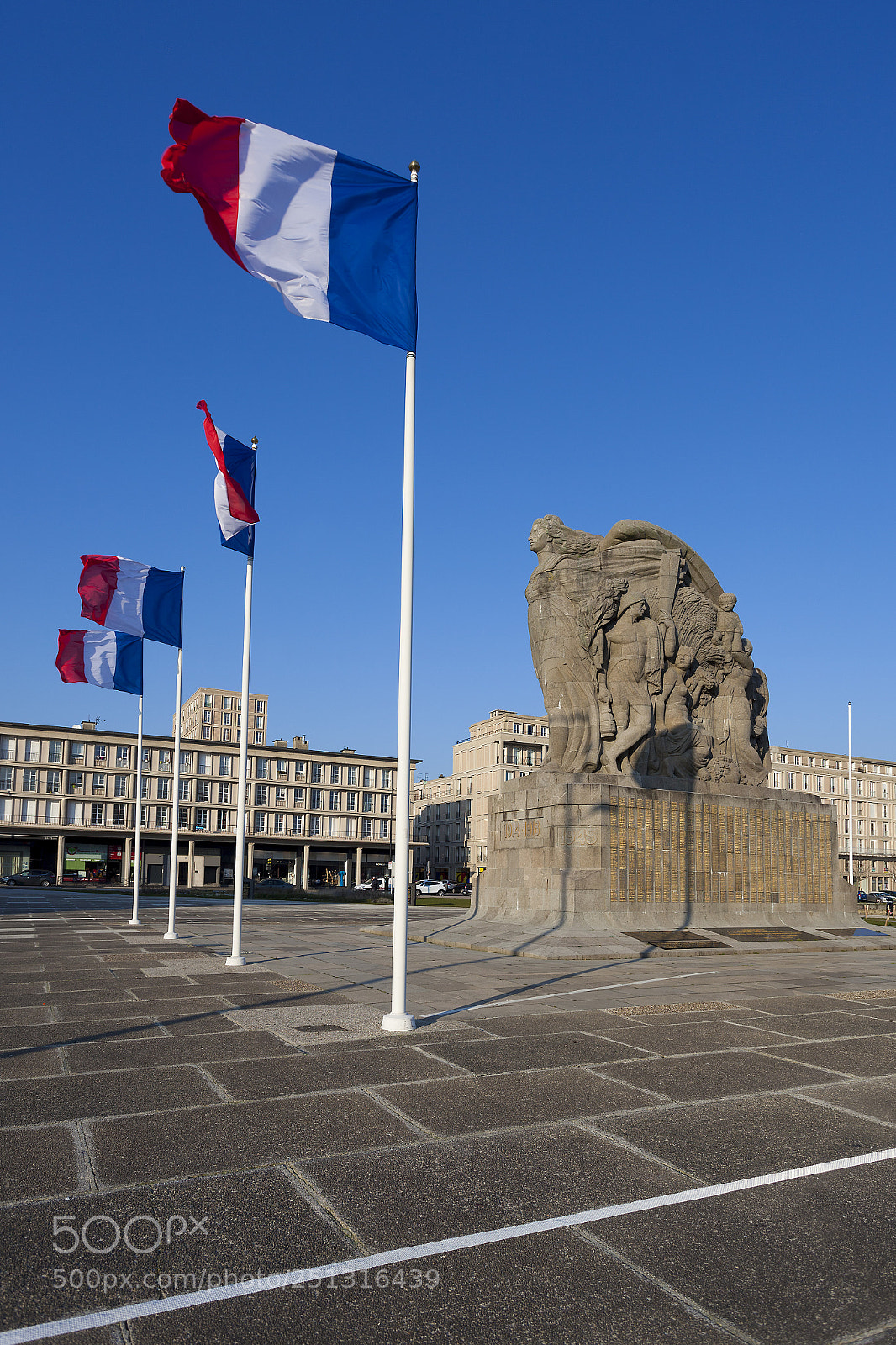 Canon EOS 5D Mark II sample photo. War memorial. place general photography