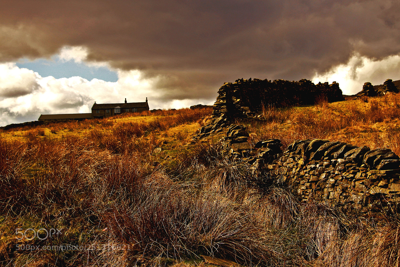 Canon EOS 100D (EOS Rebel SL1 / EOS Kiss X7) sample photo. Dark clouds over moorland photography
