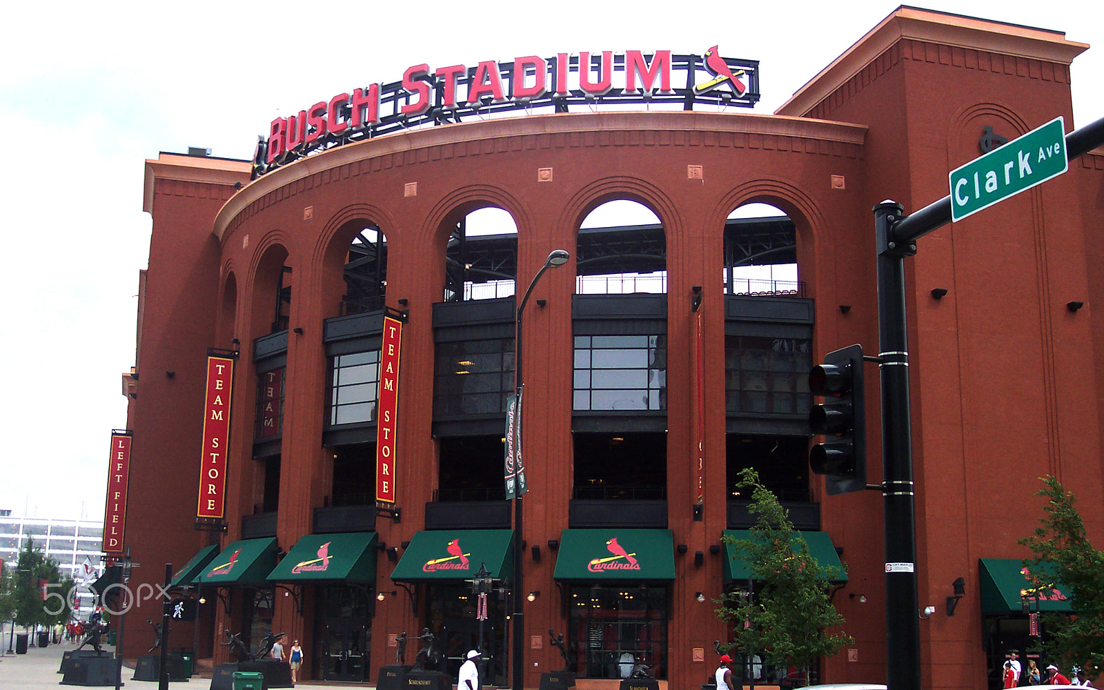 Kodak DX4530 ZOOM DIGITAL CAMERA sample photo. Busch stadium photography