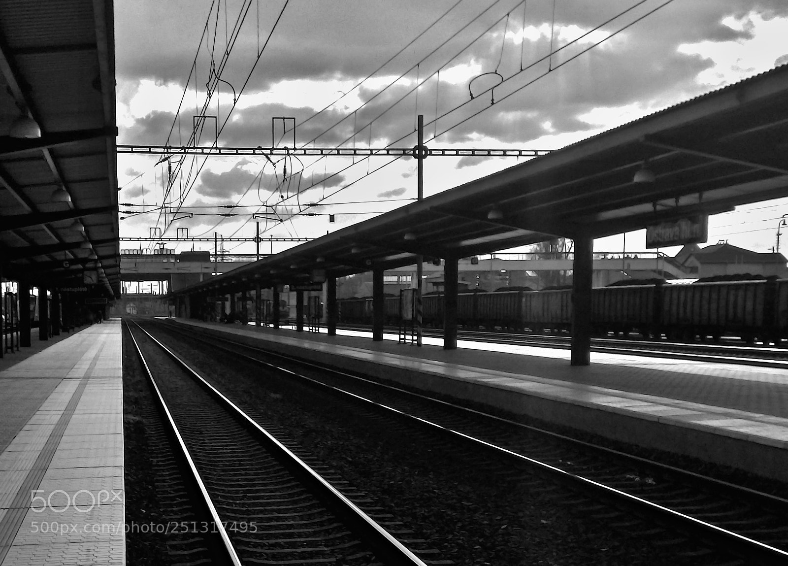Xiaomi Redmi Note 4 sample photo. Ostrava, central station photography