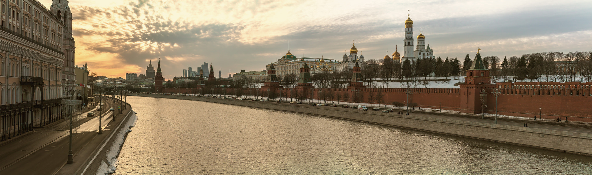 Sony a6300 sample photo. Panorama of the moscow kremlin photography