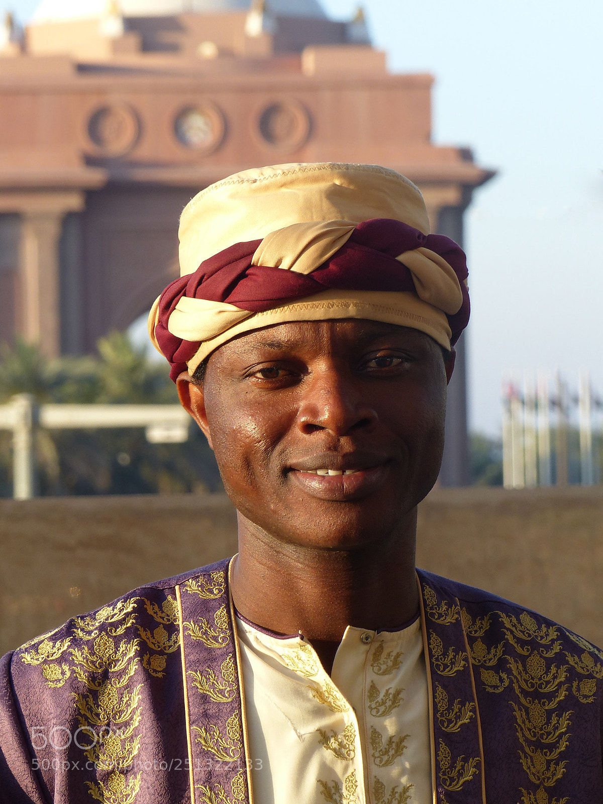 Panasonic Lumix DMC-FZ200 sample photo. Welcome to abu dhabi photography