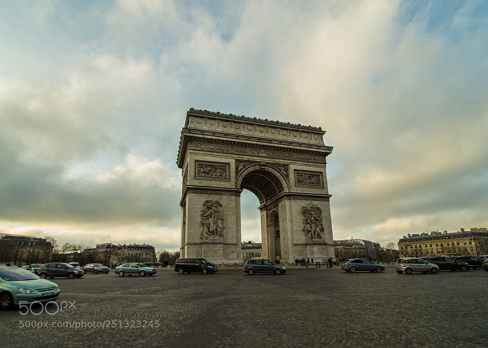 Canon EOS 700D (EOS Rebel T5i / EOS Kiss X7i) sample photo. Arc du triomphe photography