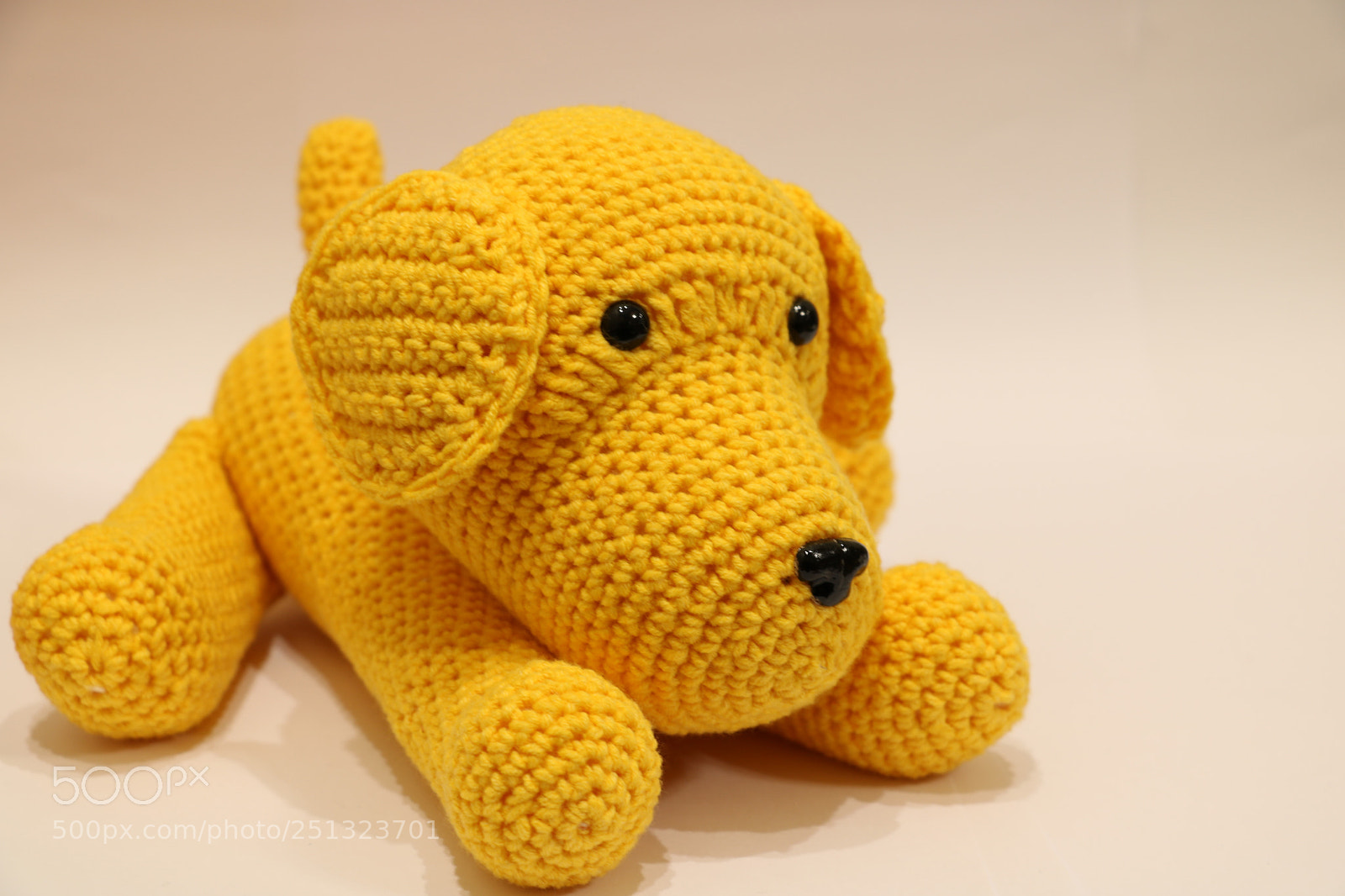 Canon EOS 750D (EOS Rebel T6i / EOS Kiss X8i) sample photo. Cute toy of a photography