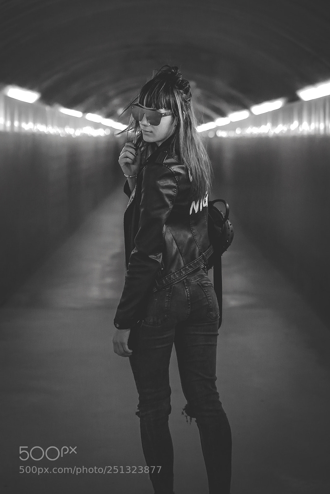 Nikon D610 sample photo. In the tunnel photography