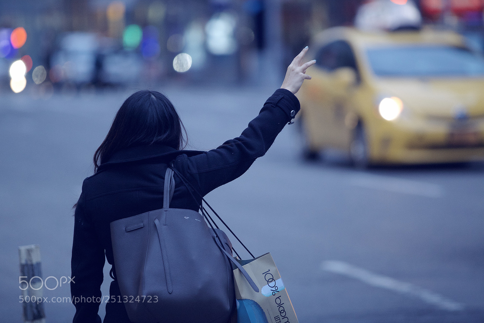 Canon EOS 5D Mark II sample photo. Taxi! photography