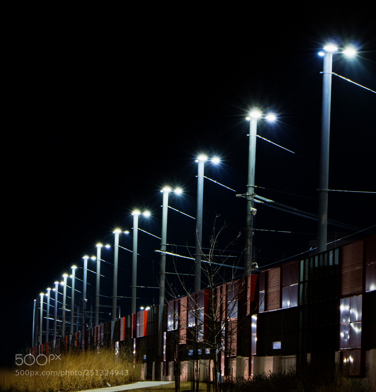 Canon EOS 70D sample photo. Lights at the streetcar photography