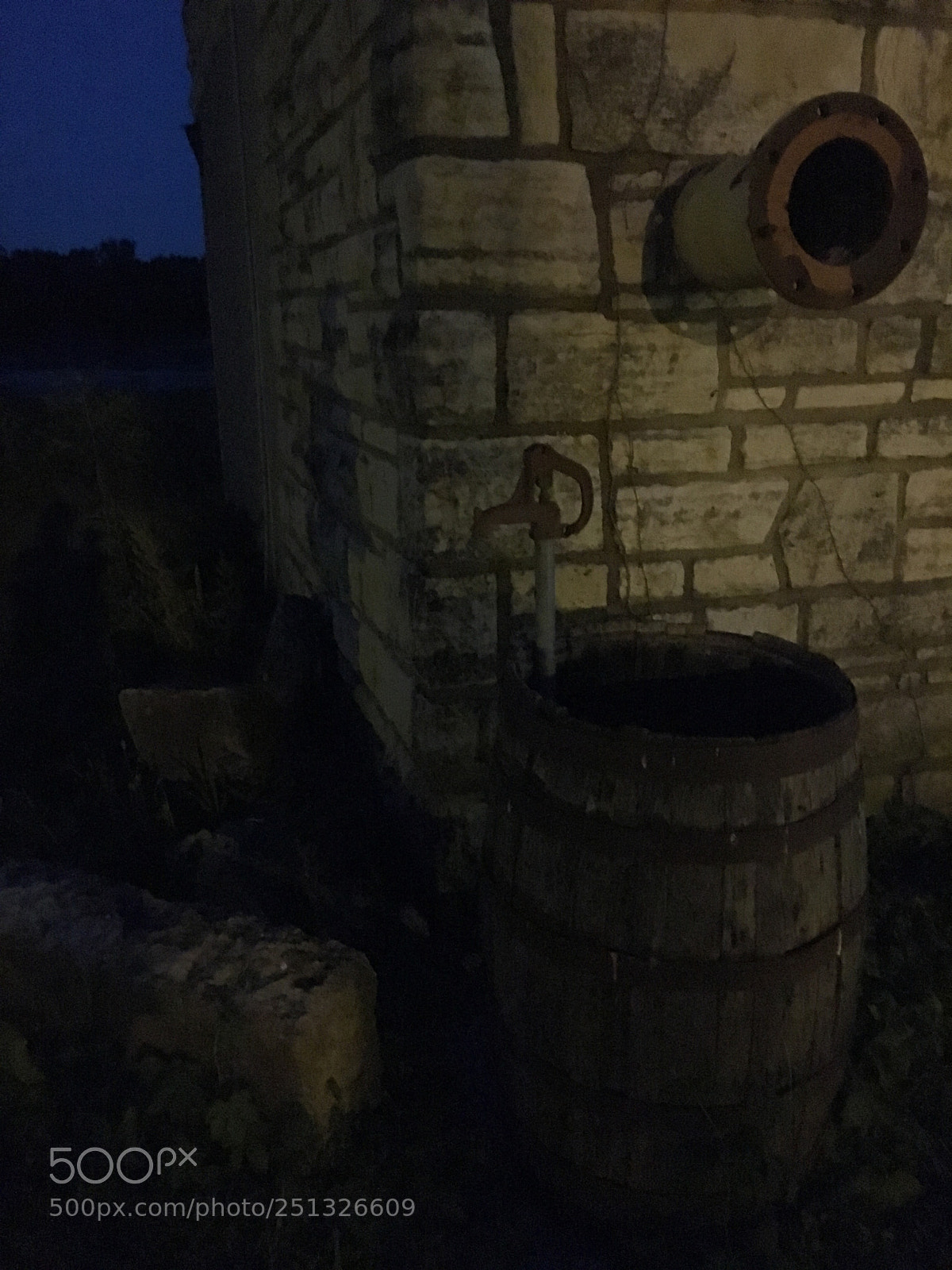 Apple iPhone 6s Plus sample photo. Night wash photography