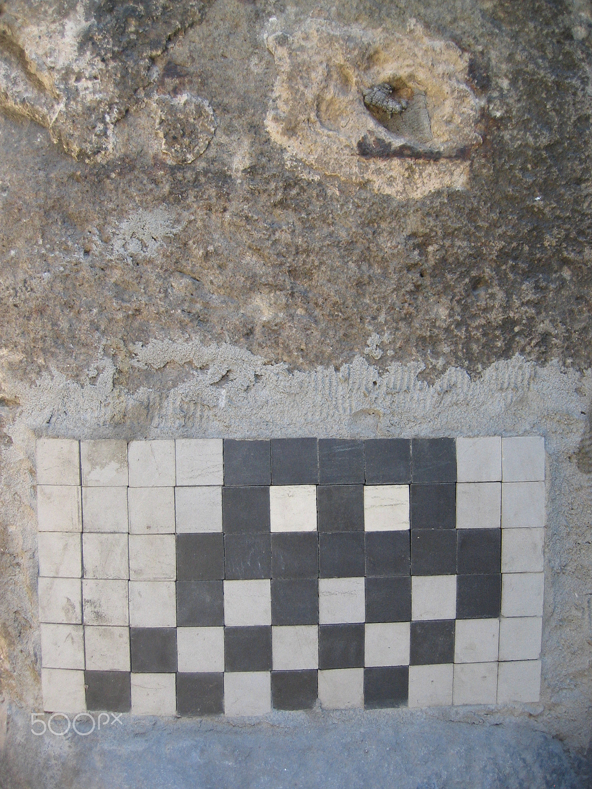 Canon POWERSHOT S400 sample photo. Checkered wall art photography