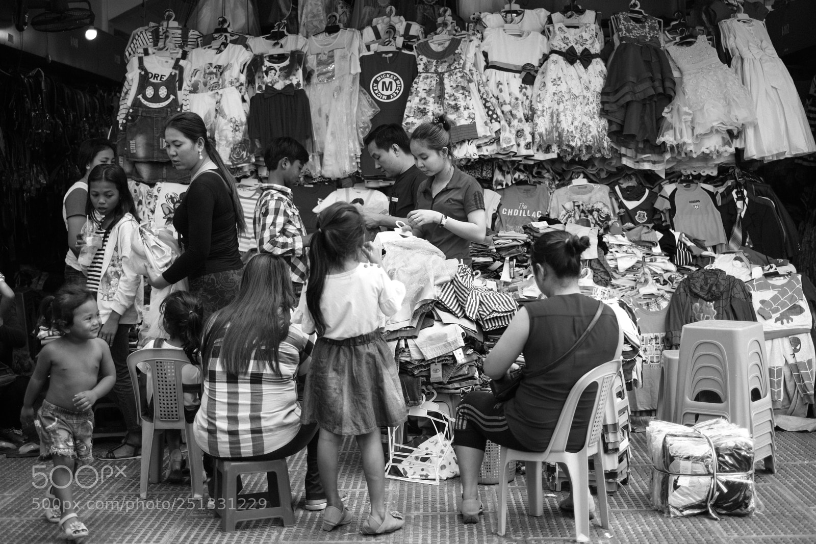 Fujifilm X-Pro2 sample photo. Phnom penh market photography