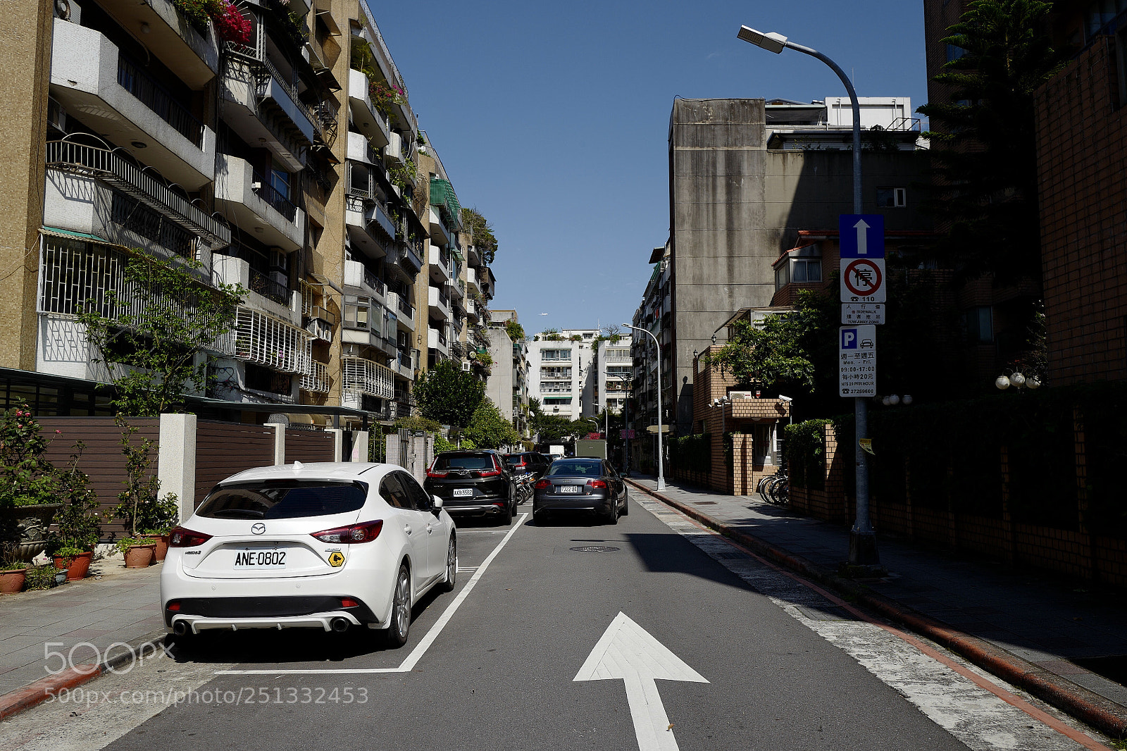 Leica Q (Typ 116) sample photo. 掃寬敞的街 photography