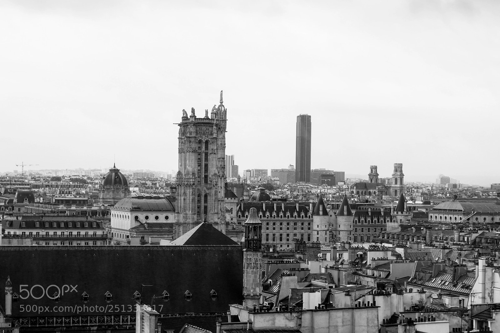 Sony ILCA-77M2 sample photo. Paris rooftops photography