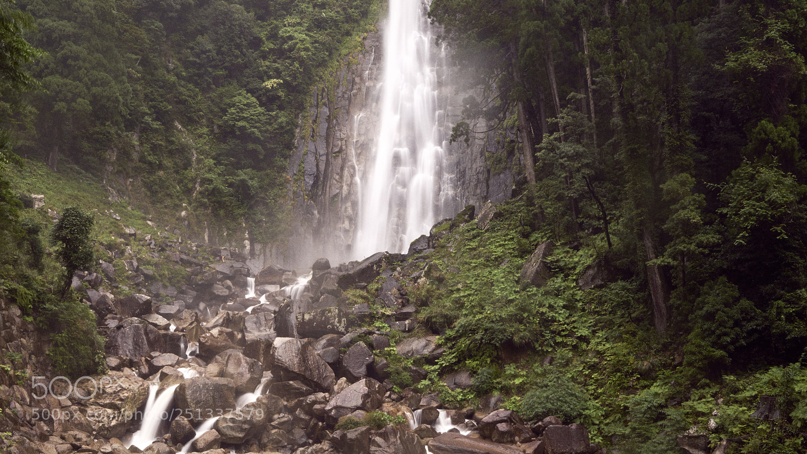 Sony a7R sample photo. Kumano nachi taisha photography