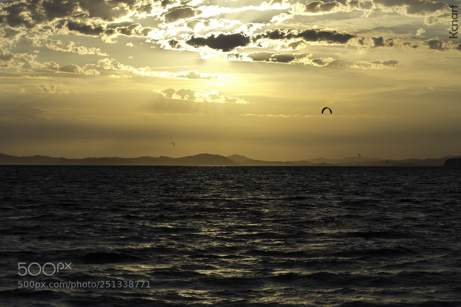 Canon EOS 60D sample photo. Orizon - goldenscape photography