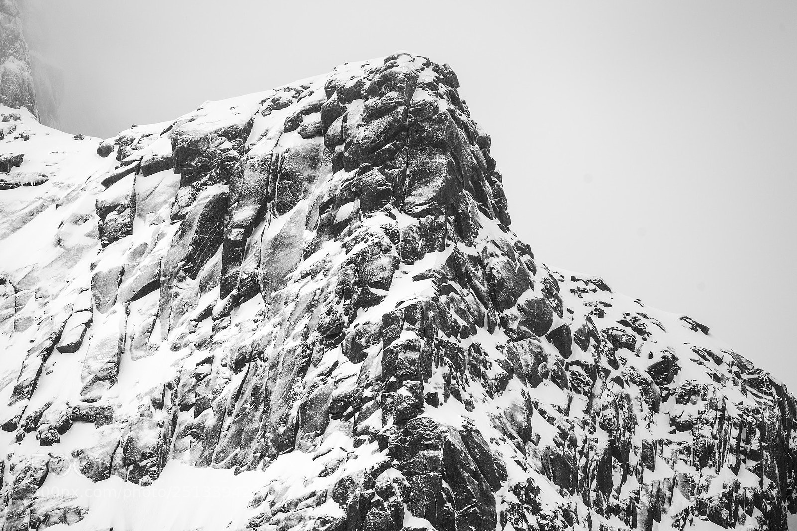 Sony a7R III sample photo. Rocky outcrop photography