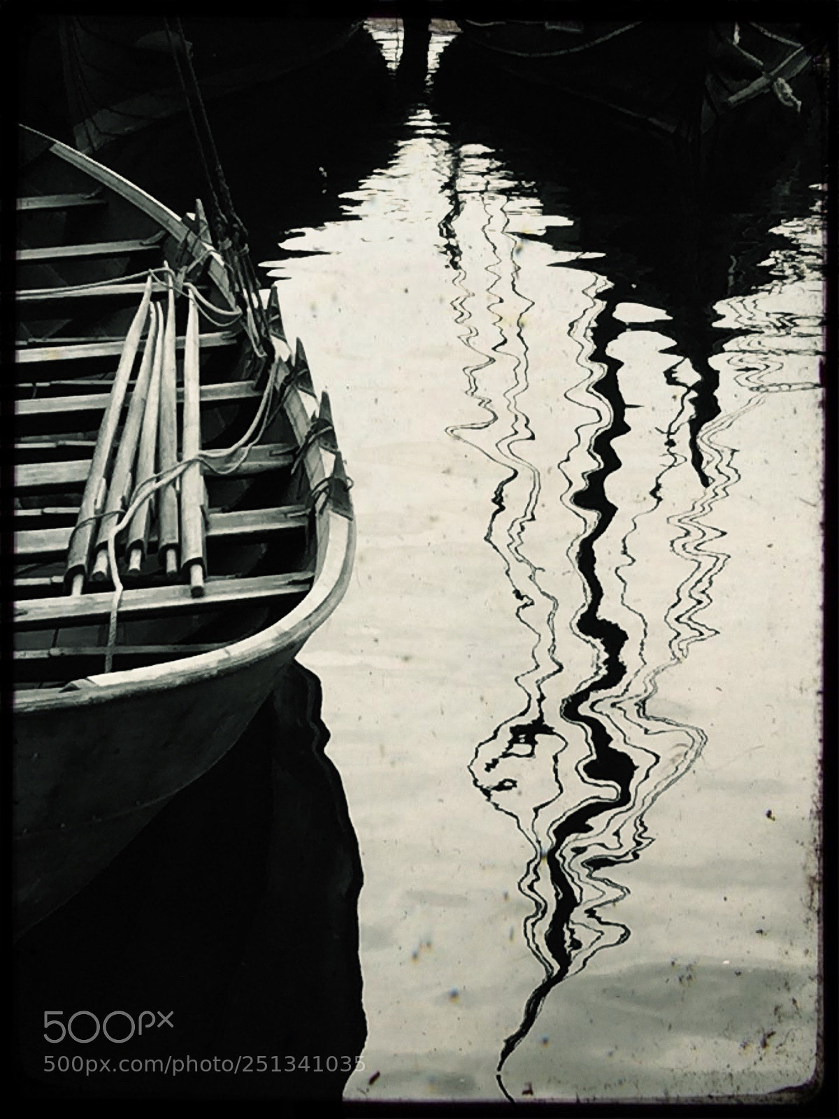 Apple iPhone 6 sample photo. Boat photography