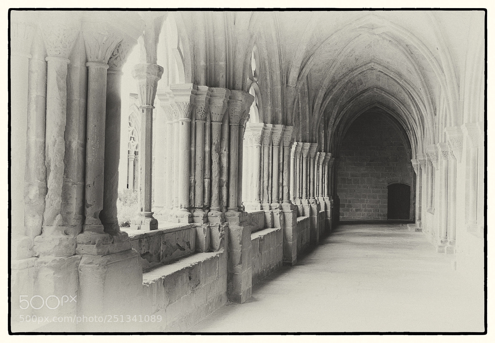 Nikon D7000 sample photo. Monasterio de poblet photography