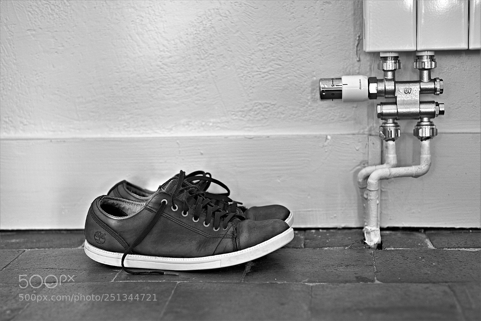 Leica M (Typ 240) sample photo. Shoes photography