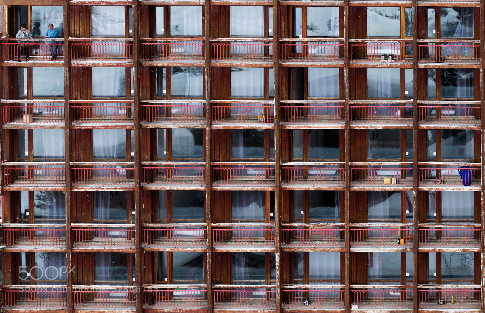 Nikon D5300 sample photo. Snowy hotel windows reflections photography