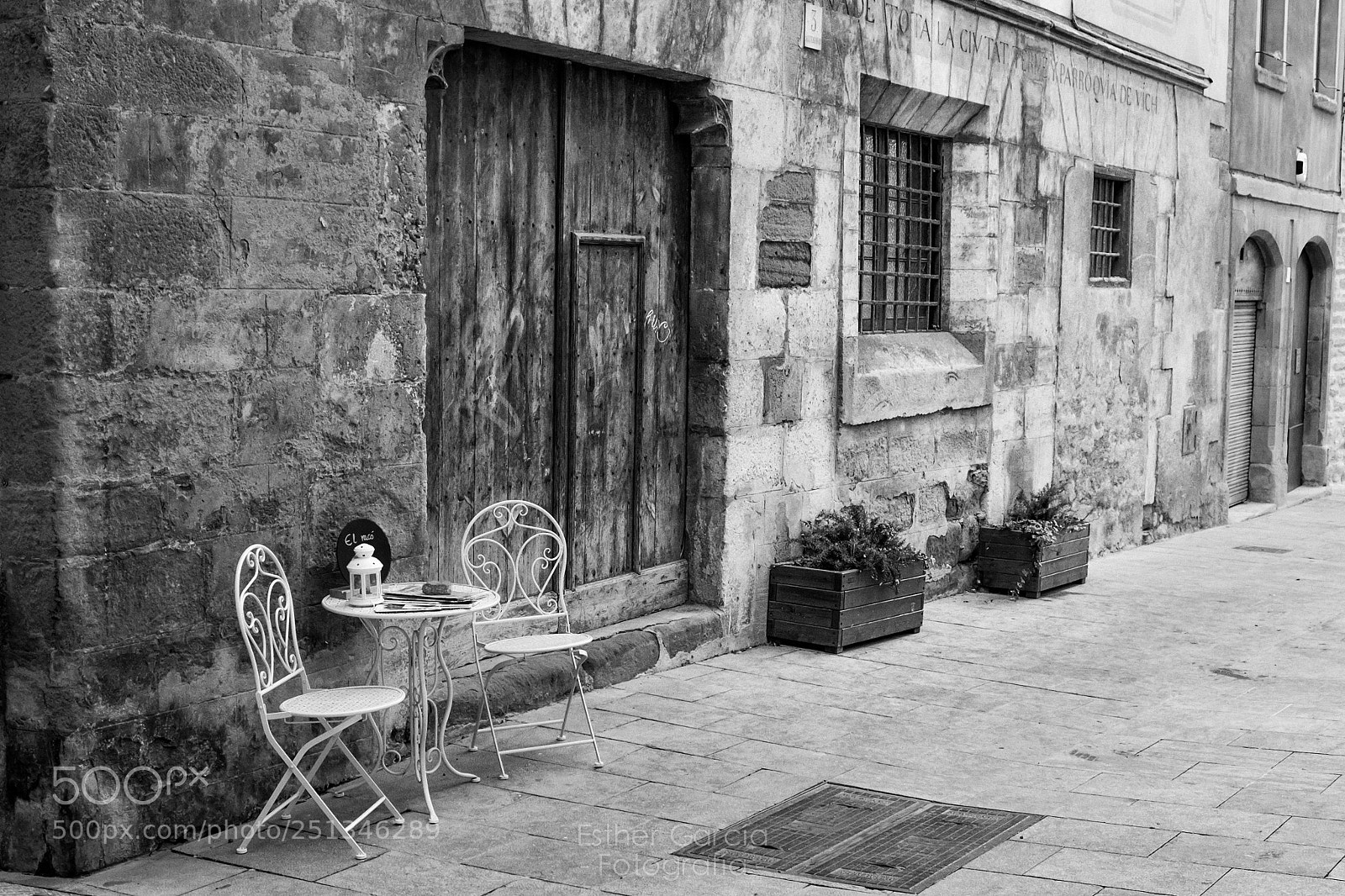 Fujifilm X-T1 sample photo. Vintage terrace photography